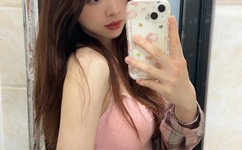 他撕开我奶罩揉吮我奶头